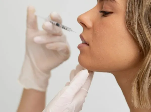 cuidados postoperatorios de las inyecciones labiales